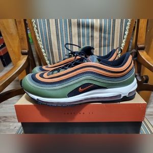 Mens Nike air max size 14